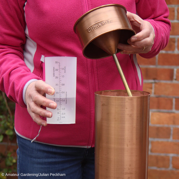 Professional 'Orwell' Copper Rain Gauge CM1015