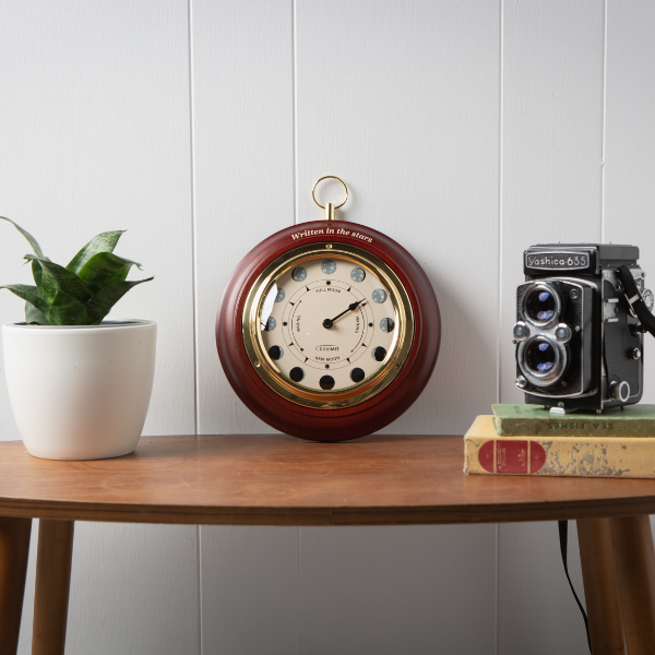 Traditional Wooden Moon Dial CM4016